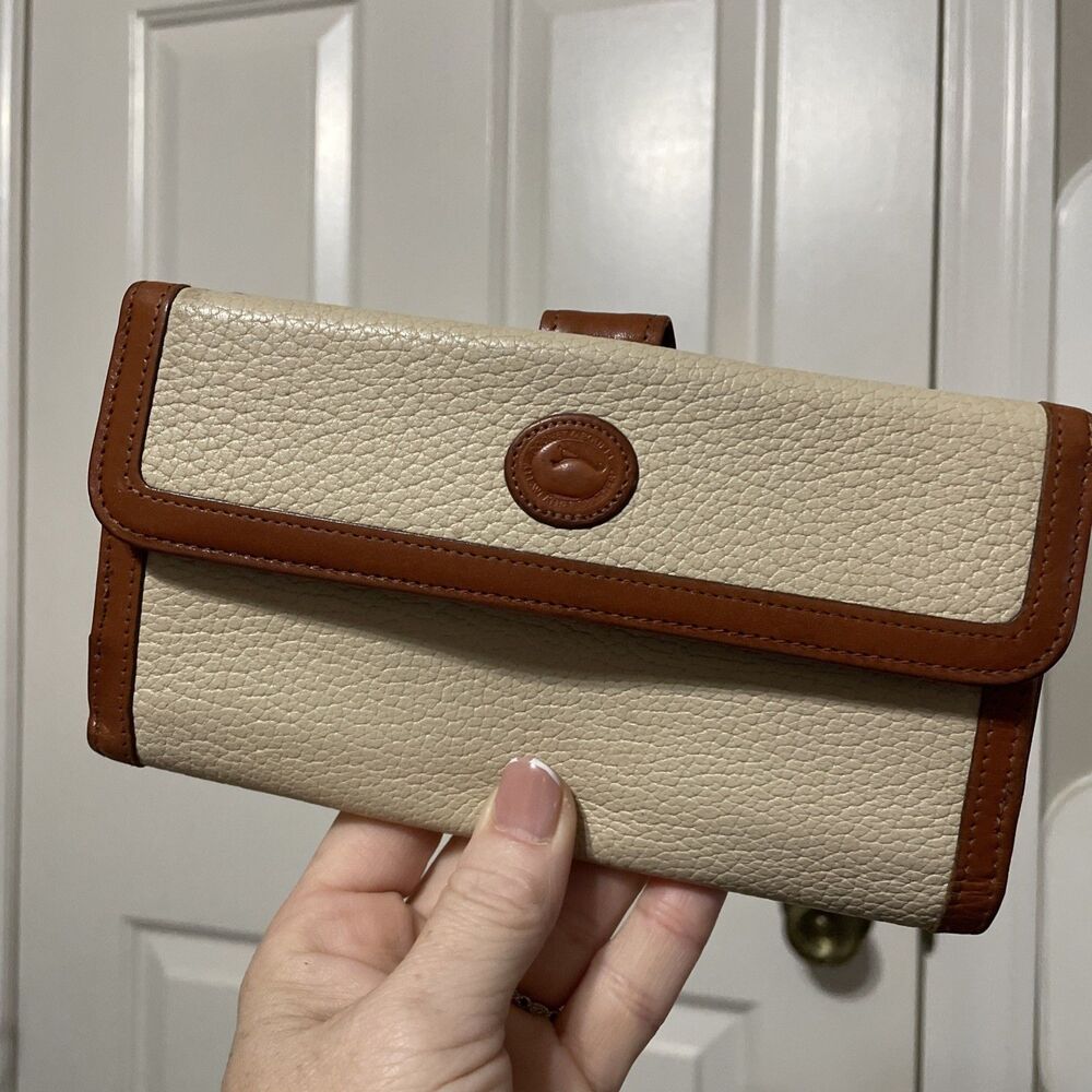 Dooney & Bourke Vintage All Weather Leather Wallet Women Tan Cream Brown Trifold